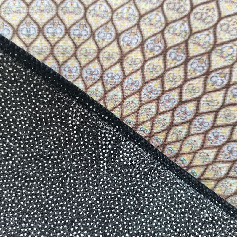 Wine Red Graphic Rug Polyester Modern Rug Washable Rug for Drawing Room