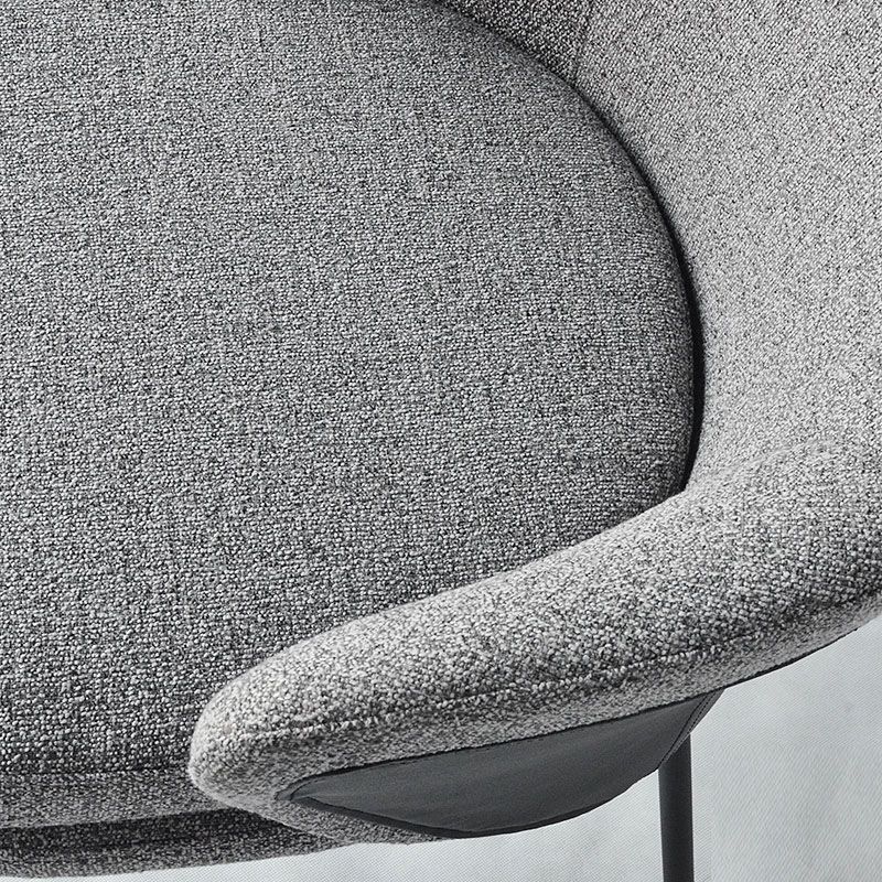 Silla de comedor de metal moderno, silla lateral de tela para uso en restaurantes