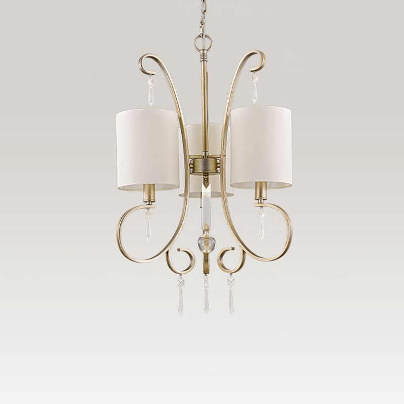 Gouden cilinder kroonluchter verlichtingsarmatuur traditionele stof 3-bulb metalen slaapkamer hangende lamp met kristallen accent
