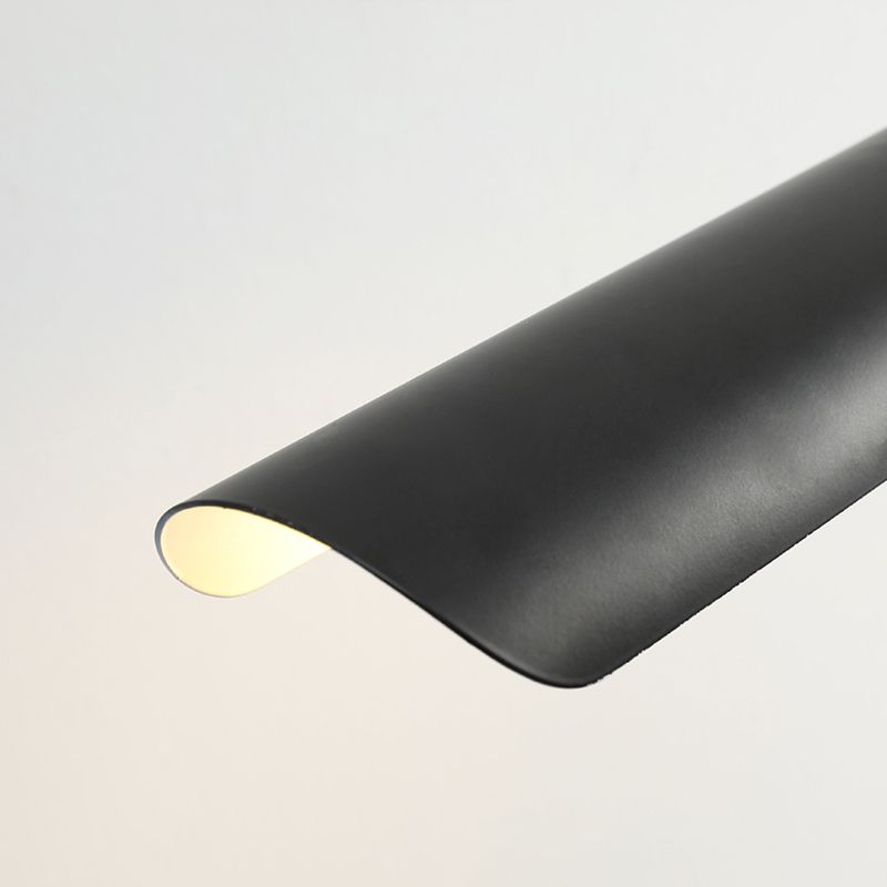 Black Modern Wall Sconce Geometric Shape Wall Light with Metal Shade for Living Room