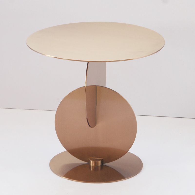 Medieval Modern Style Pedestal Base Design Circular Metal Side Table