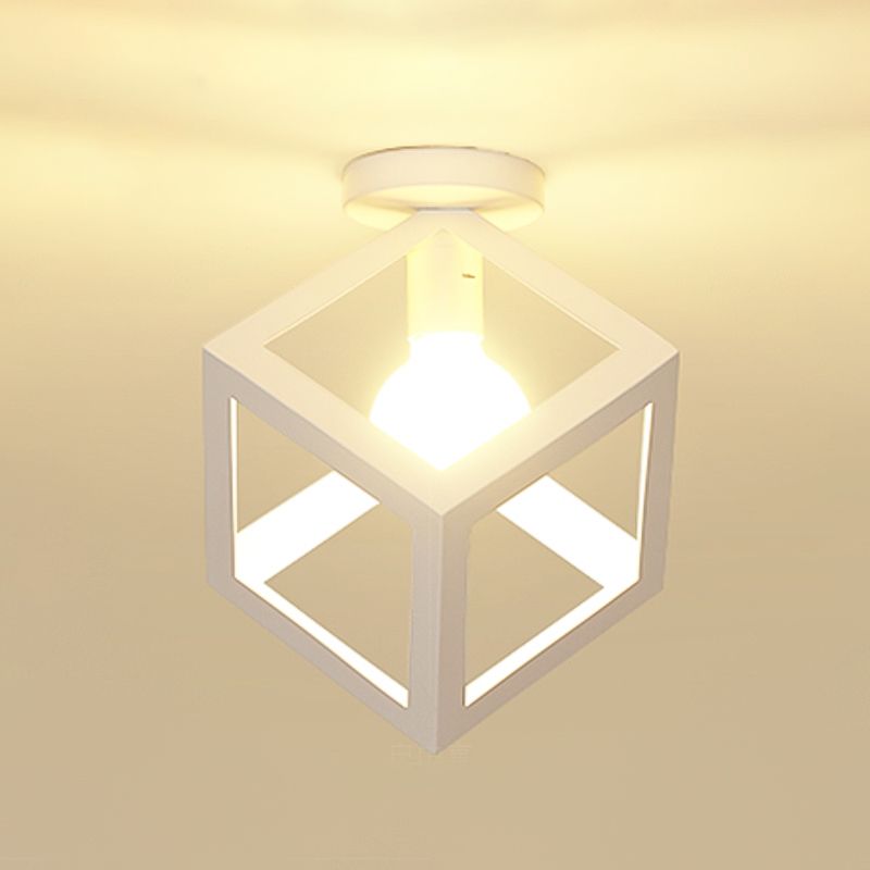 Metalen geometrische schaduw spoel plafondlicht industrieel 1 licht spoelbevestiging in het wit