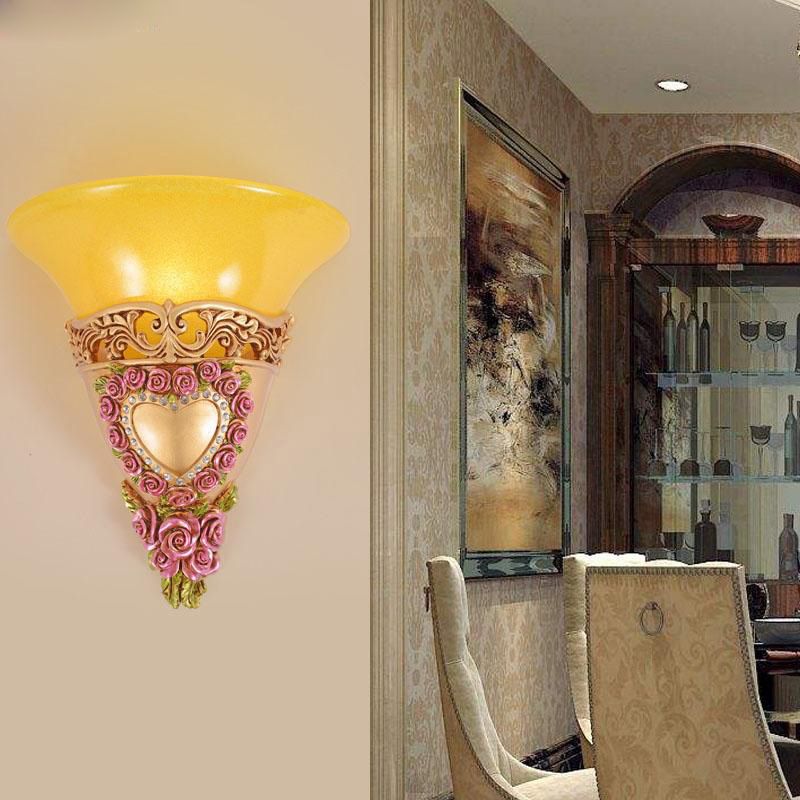 1 Bulb Trumpet Shape Sconce Light Colonial Style Yellow Glass Wall Lighting Fixture