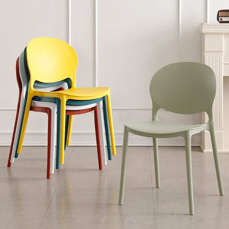 Plastic stapelbare armloze eetkamerstoelen open stoel met de achterkant (set van 4)