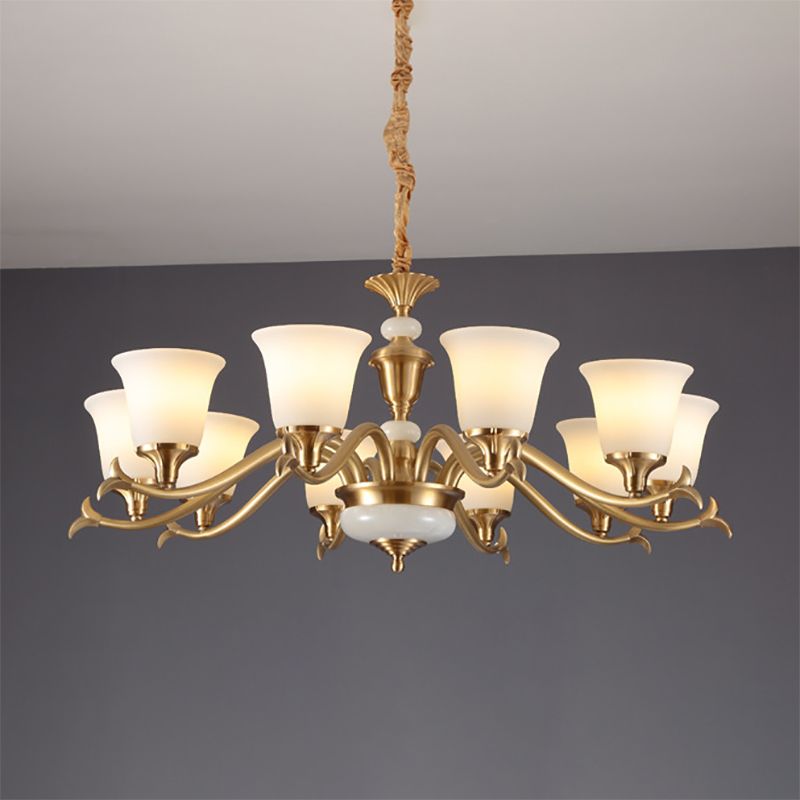 Lustre de salon en verre blanc traditionnel en verre floral en or