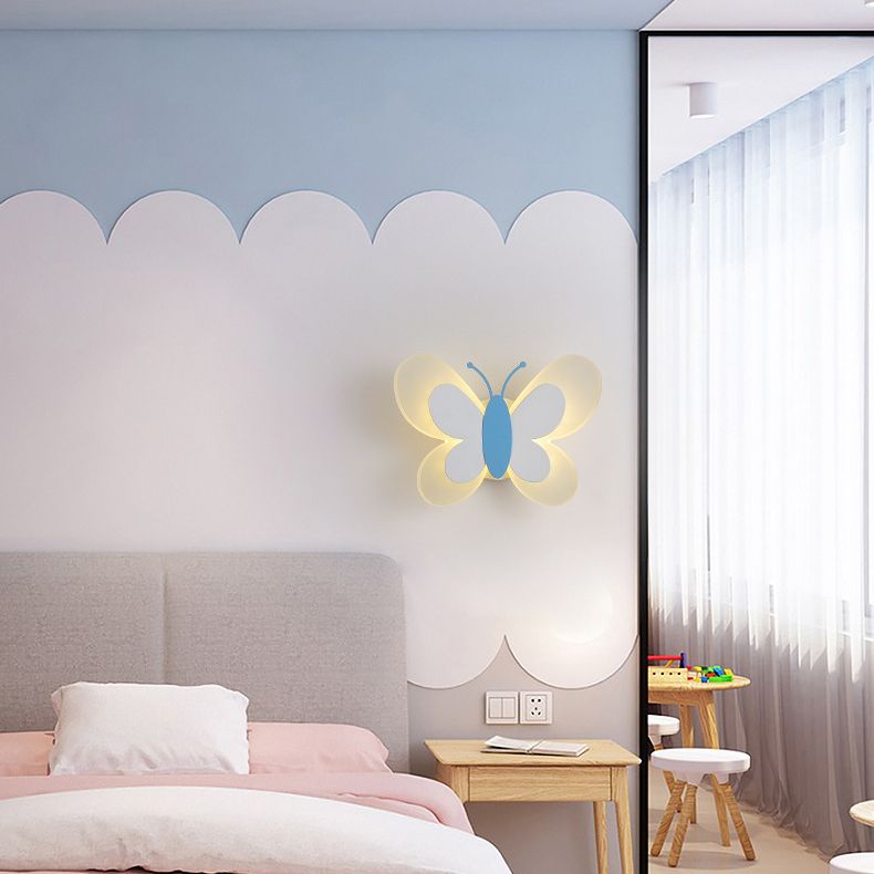 1-Light Butterfly Wall Sconce Modern Style Metal Wall Lighting for Living Room