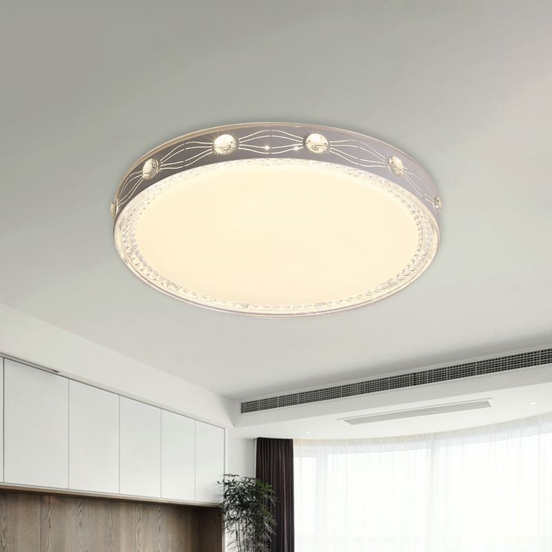 White Round Ceiling Mounted Fixture Minimalism LED Metallic Flushmount Light for Bedroom