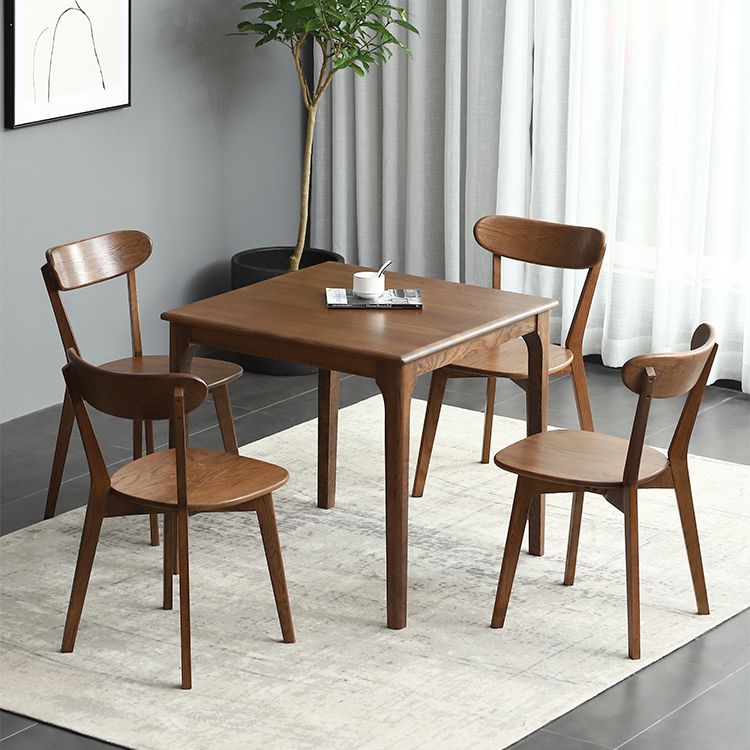 Square Wood Color Dining Table Oak Solid Wood Table Industrial with 4 Legs