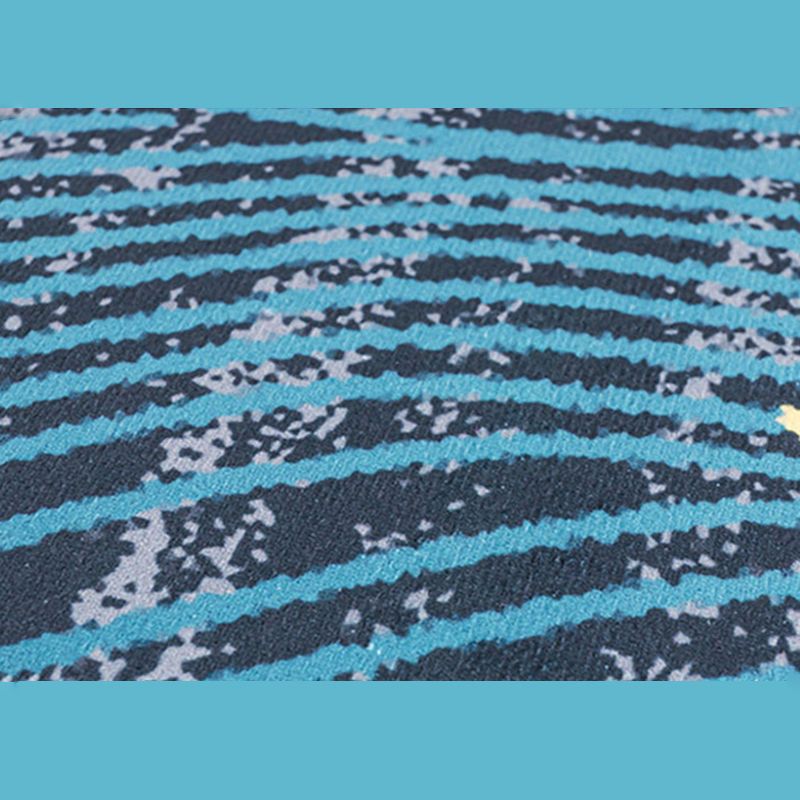 White Geometric Print Area Carpet White Polyester Area Rug Non-Slip Backing Rug for Home Decor