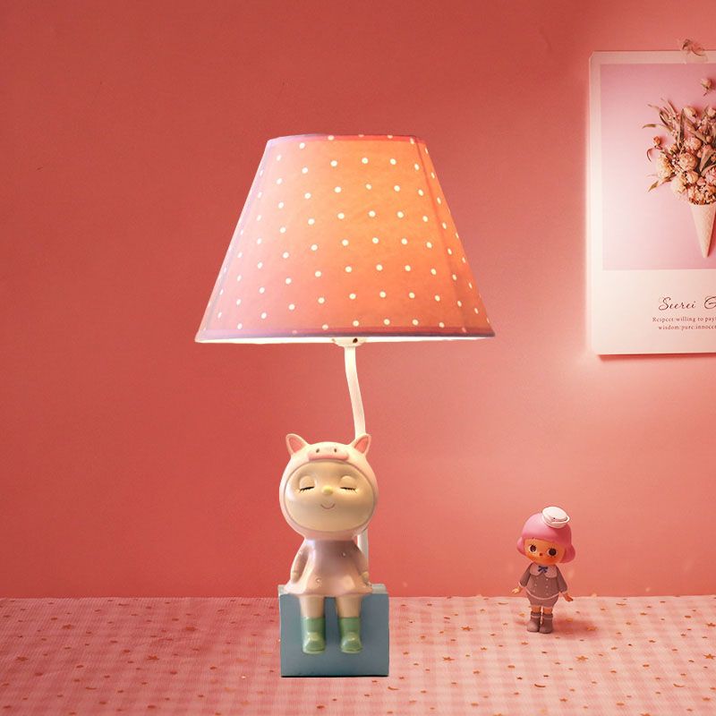 Spot Cone Shade Fabric Table Lamp Kids 1-Light White/Red Night Stand Light with Piggy/Rabbit Base