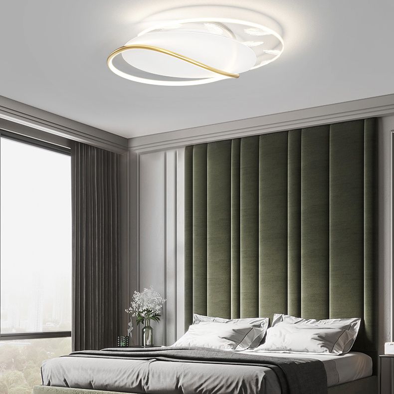 Lámpara de techo de hierro forjado con plumas de estilo conciso y moderno, montaje semiempotrado LED geométrico blanco para dormitorio