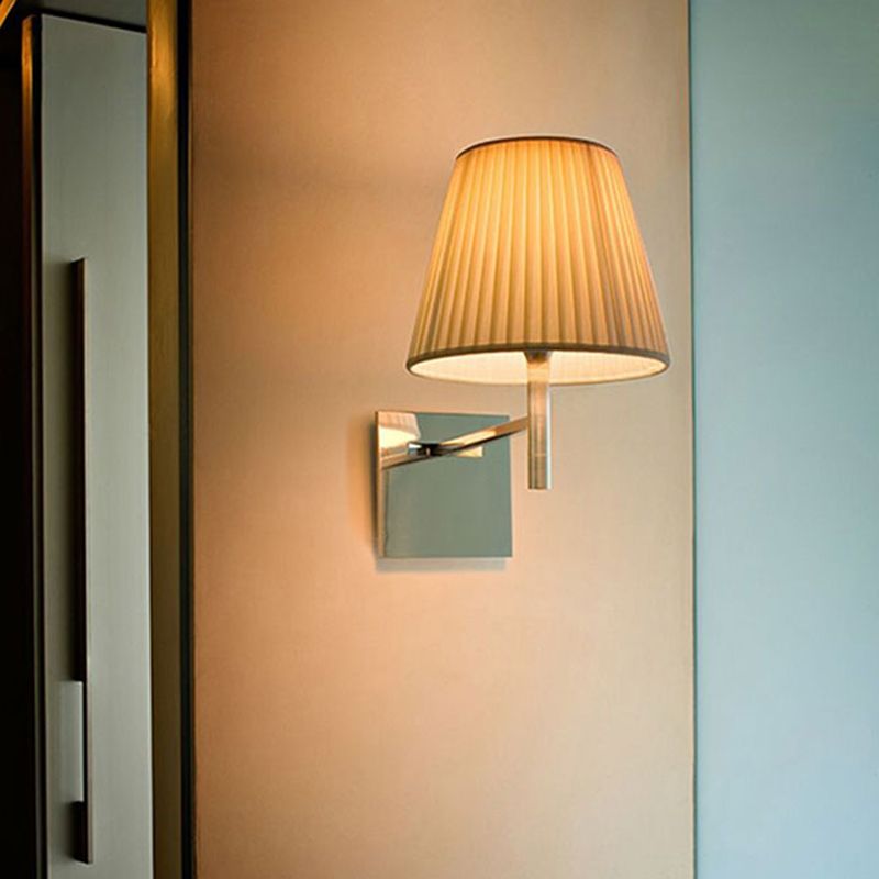 1 Light Wall Armed Sconce in Chrome Minimalist Wall Light with Standard Shade
