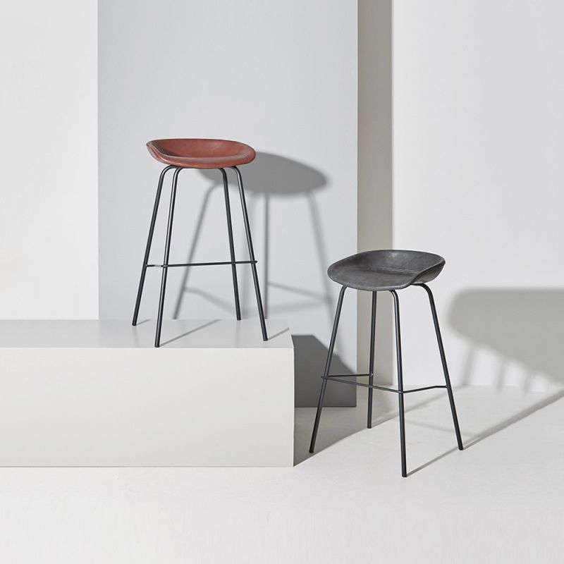 Contemporary Matte Finish Leather Barstool Low Back Home Stool