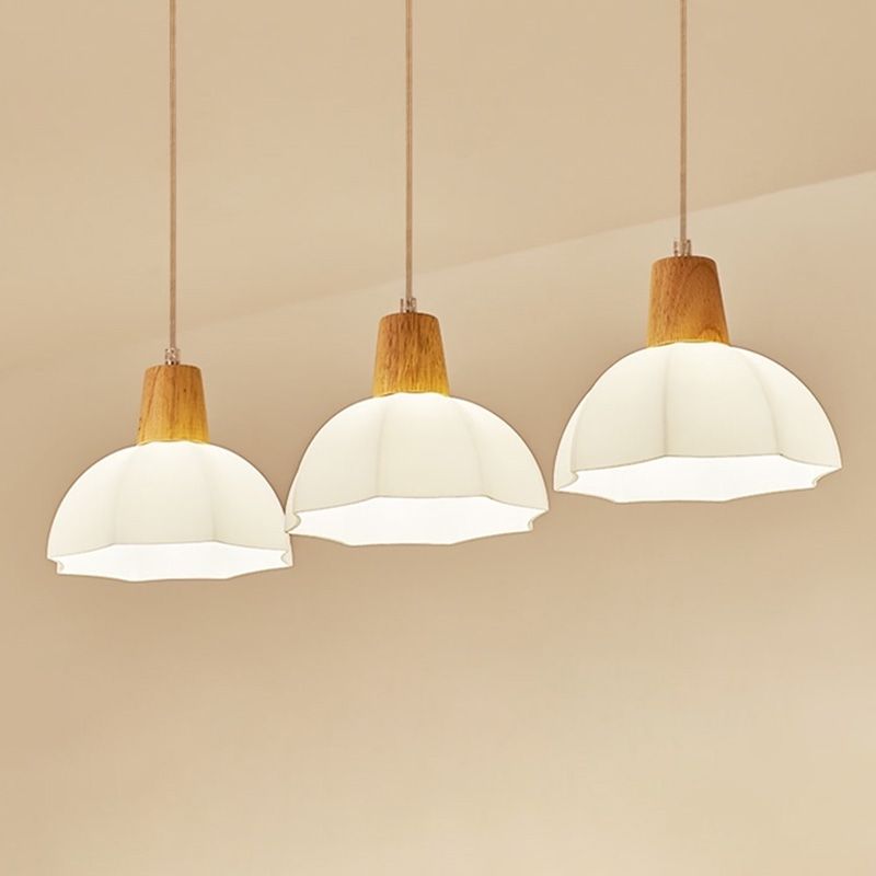 Style moderne suspendu plafond clair