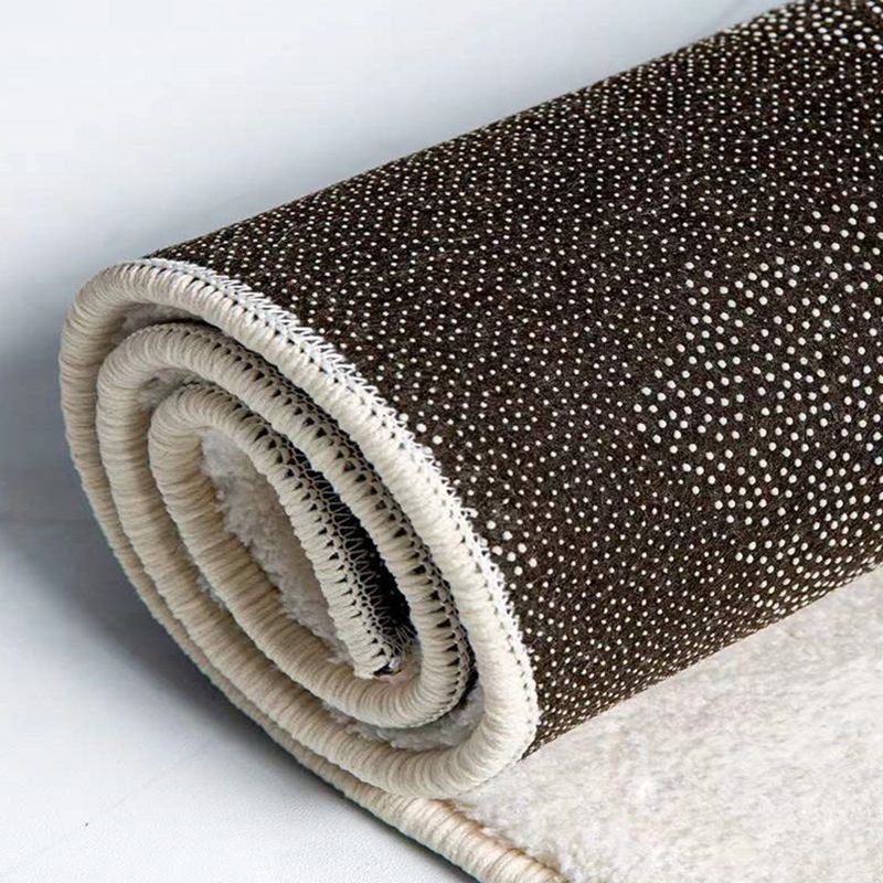 Brown Graphic Carpet Polyester Modern Carpet Stain Resistant Carpet for Living Room