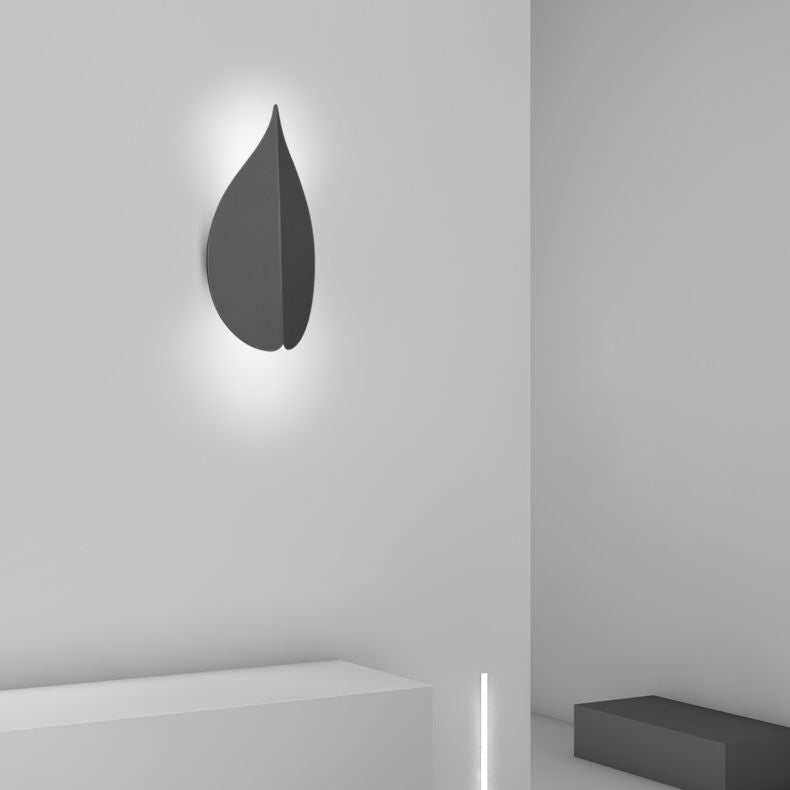 Modern Minimalist Style Leaf-shaped Flush Mount Wall Sconce Metal Wall Mount Light Fixture for Bedroom
