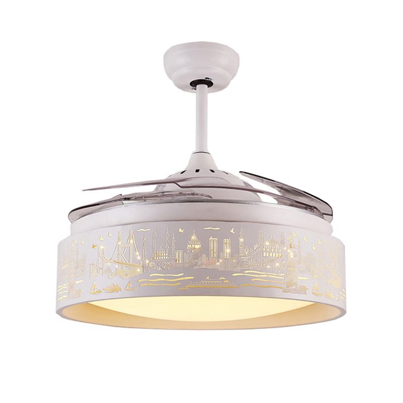 Éventail rond léger léger kid metal LED White Semi Flush Mount avec 3 lames transparentes, 19,5 "de large