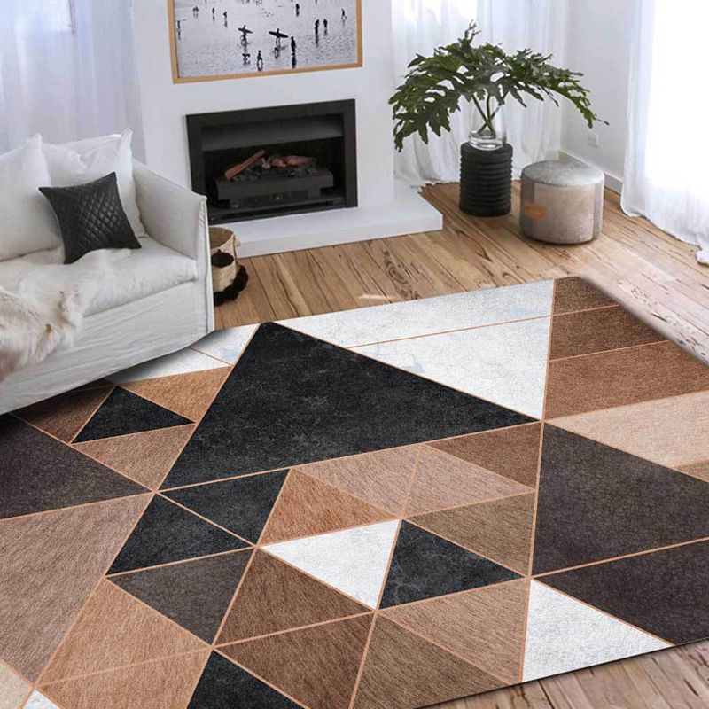 Novelty Geometrical Pattern Rug Brown Polyester Carpet Anti-Slip Pet Friendly Washable Rug for Home