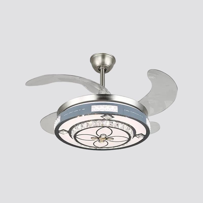 Runde Hanging Lüfterlampenlampe Moderne Kristall 19 "breites LED Silber Semi Flush Mount Light, 4 Klingen