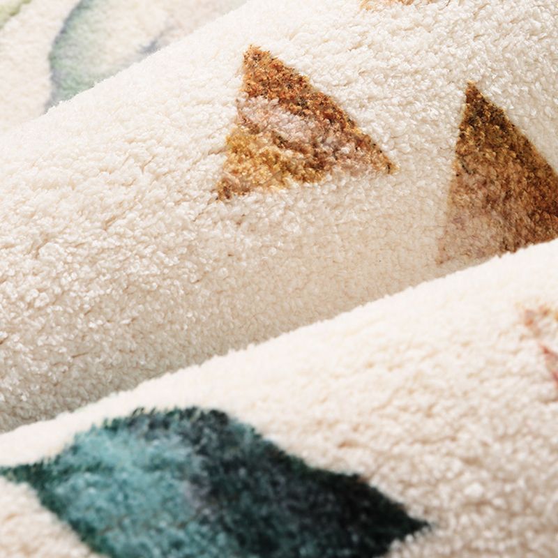 Round Palm Leaves Print Carpet Polyester Modern Indoor Rug Non-Slip Backing Carpet for Living Room