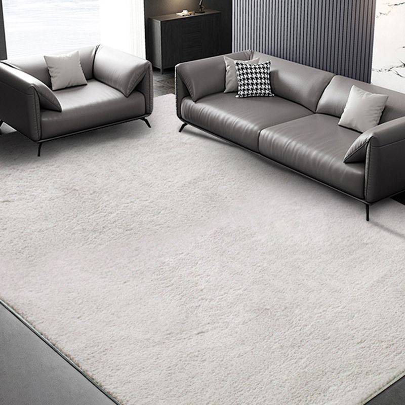 Tapis gris pure de couleur polyester tapis de gueule de soins de soins faciles pour la décoration intérieure