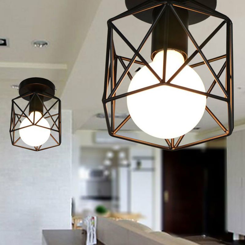 Plafonnier encastré industriel pour salon avec cage hexagonale en fer noir