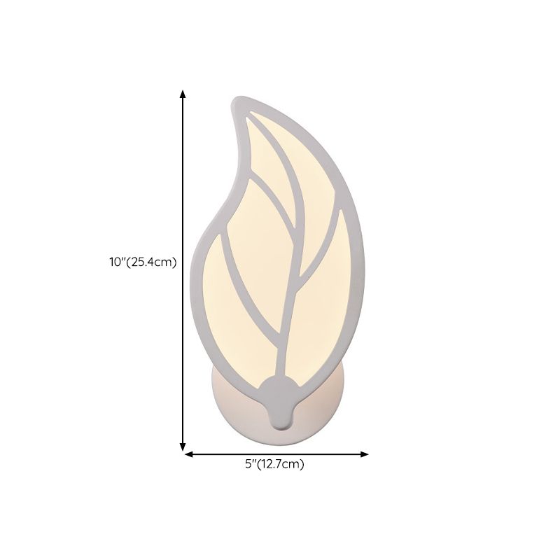 Leaf Shape Wall Lamp Modern Style Acrylic 1 Light Sconce in White