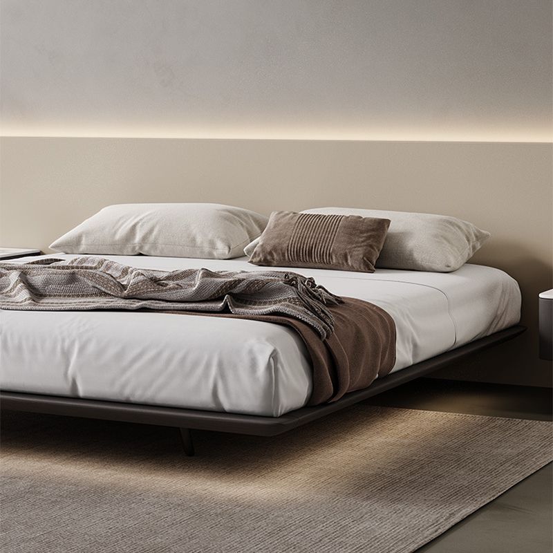 Contemporary Platform Bed with Metal Legs Platform Bed Frame in Black