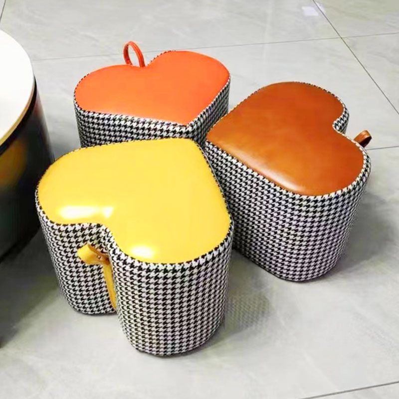 Modern Pouf Ottoman Faux Leather Upholstered Houndstooth Heart Shape Ottoman