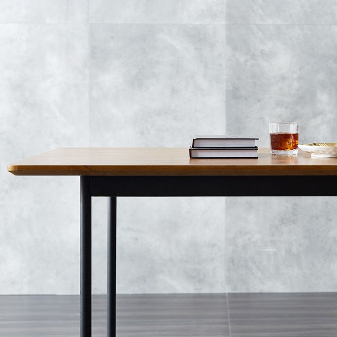 Mesa de comedor de estilo tradicional de lujo, mesa rectangular marrón de madera maciza con 4 patas