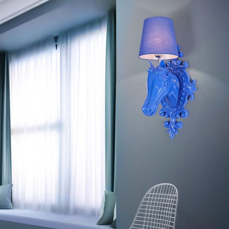 Résine Blue Sconce Lightture Horse Horse Horse Classic Classic Classic Murd Murd Lighting with Fabric Shade