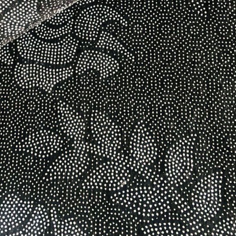 Black Modern Area Rug Polyester Graphic Rug Washable Indoor Rug for Living Room