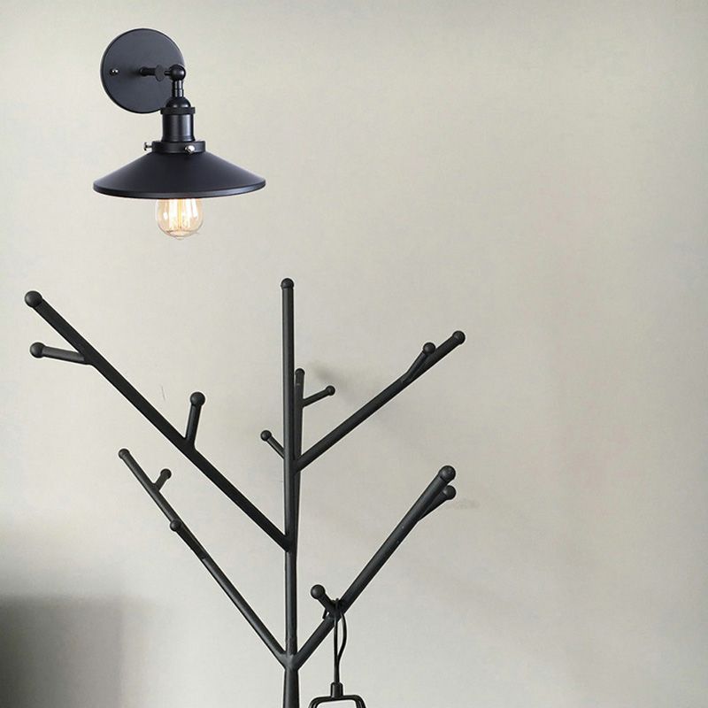 Schwarz/Messing Finish Flared Leuchtenleuchte Industrial Metall 1 Glühbirne Schlafzimmer Wandleuchte, 7 "/8,5" Breite