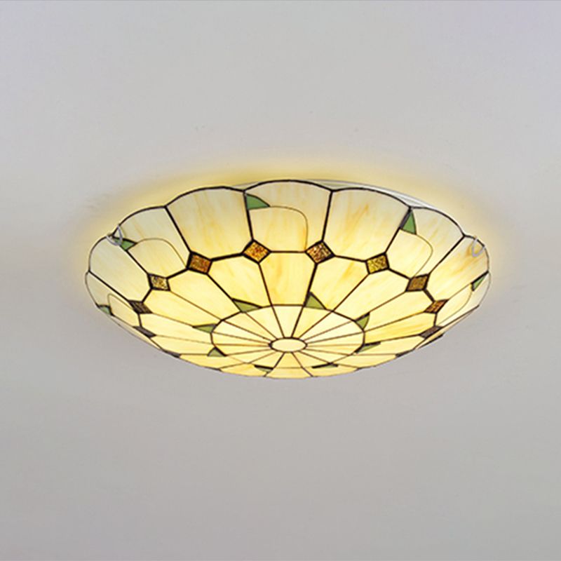 Lámpara de techo Tiffany con patrón de hojas, lámpara LED de montaje empotrado con pantalla de vitral Retro para dormitorio y sala de estar