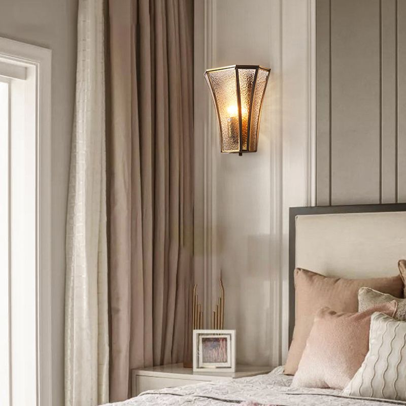 Trompeta dorada luz de montaje de pared acampanada minimalismo de vidrio pared de la pared de corredor individual