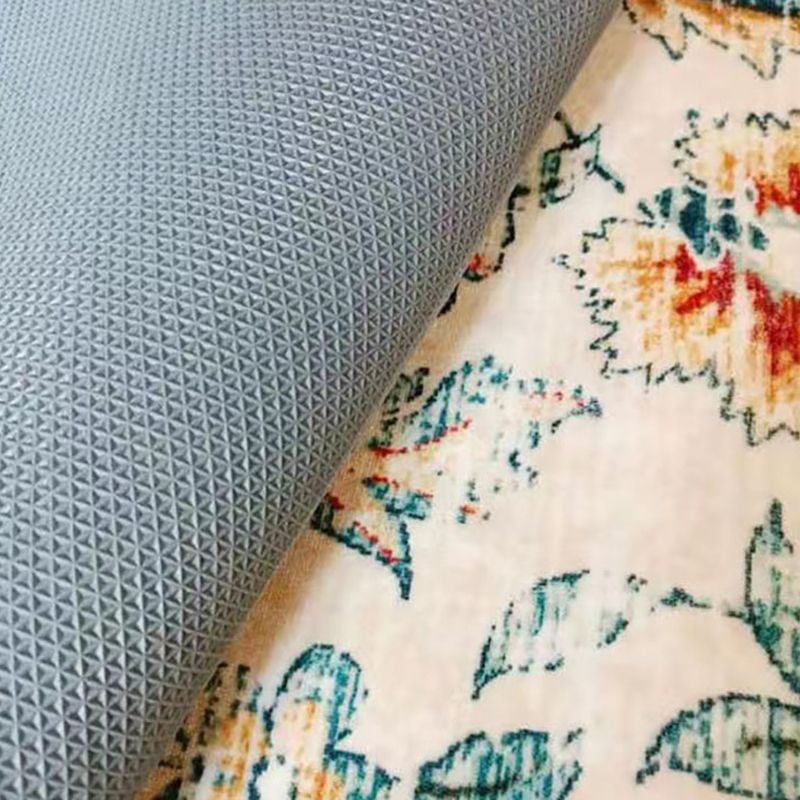 Blue Traditional Area Carpet Graphic Pattern Polyester Area Rug Anti-Slip Rug for Home Decor