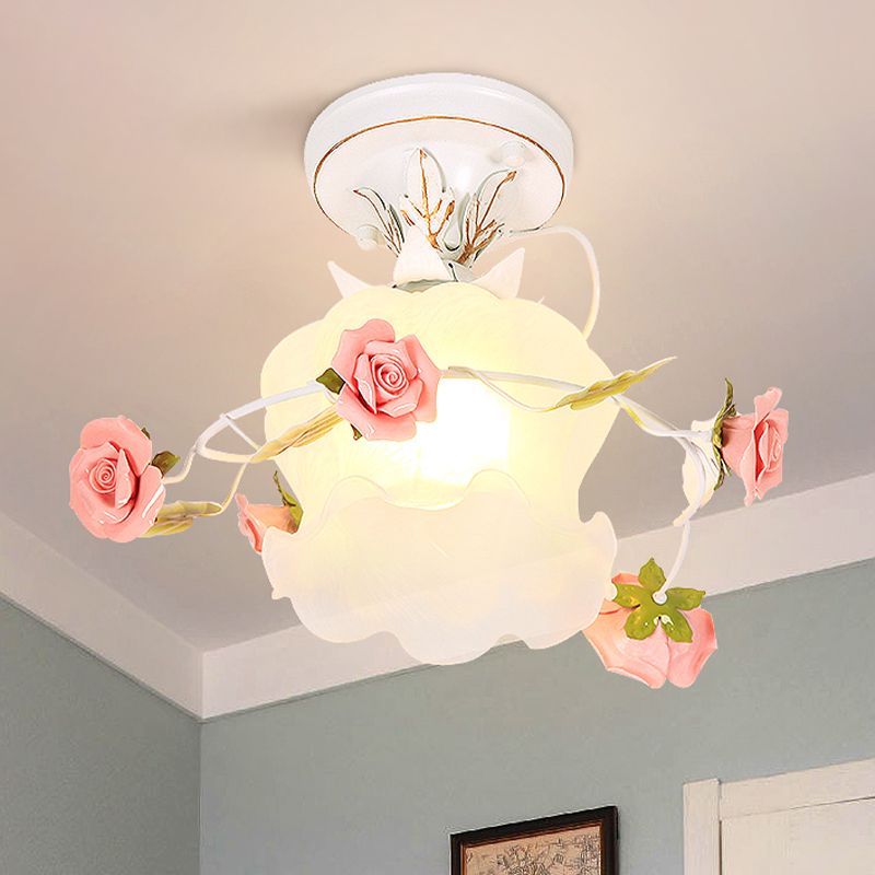 1 Light Ceiling Light Fixture Countryside Bloom Metal Flush Mount Lamp in White for Foyer