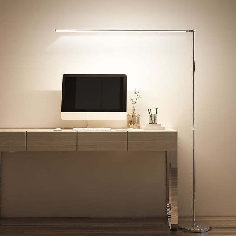 Lámpara lineal moderna de metal de 59 "Luz de piso blanco de altura para sala de estar