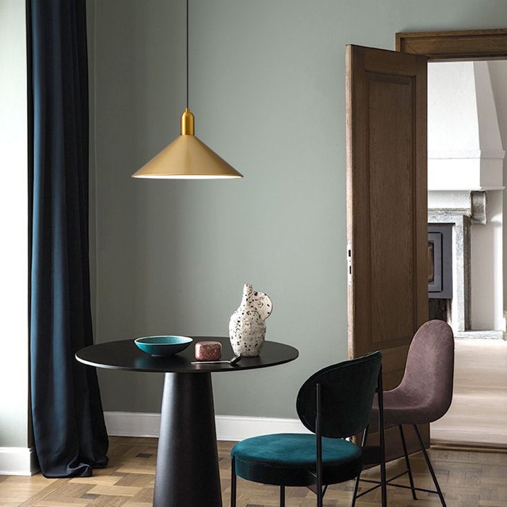 Postmodern Metal Hanging Light Pendant Light Conical Shape Hanging Light for Kitchen