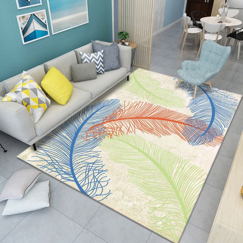 Red Modern Carpet Polyester Feather Area Carpet Washable Carpet for Living Room