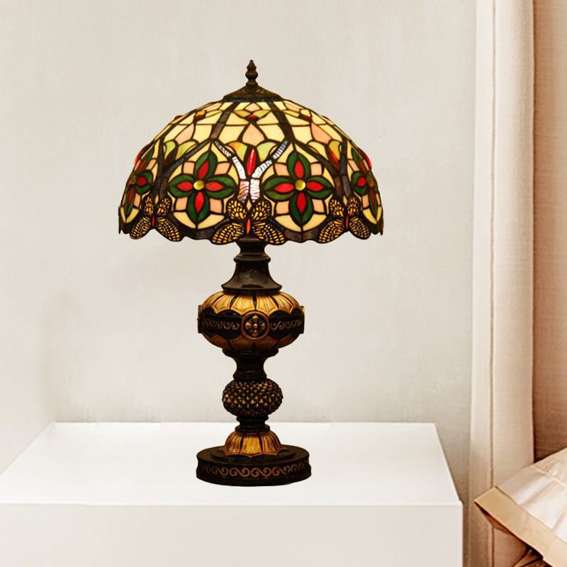 Flower Night Table Lighting 1 Head Stained Art Glass Victorian Bowl Desk Lamp in Beige/Orange with Oval Base
