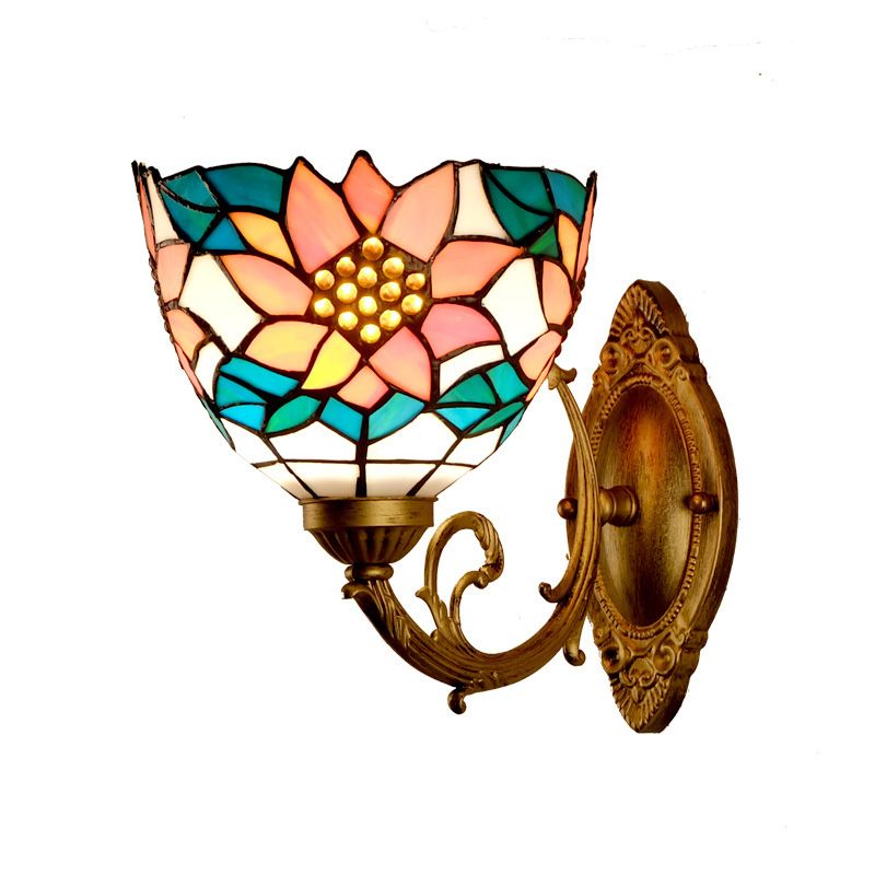 Flower Cut Glass Vanity Wall Light Fixture Baroque 1 Light Pink/Green Sconce for Bathroom