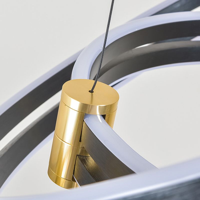 Gold and Black Circle Pendant Light Postmodern LED Acrylic Chandelier for Dining Room