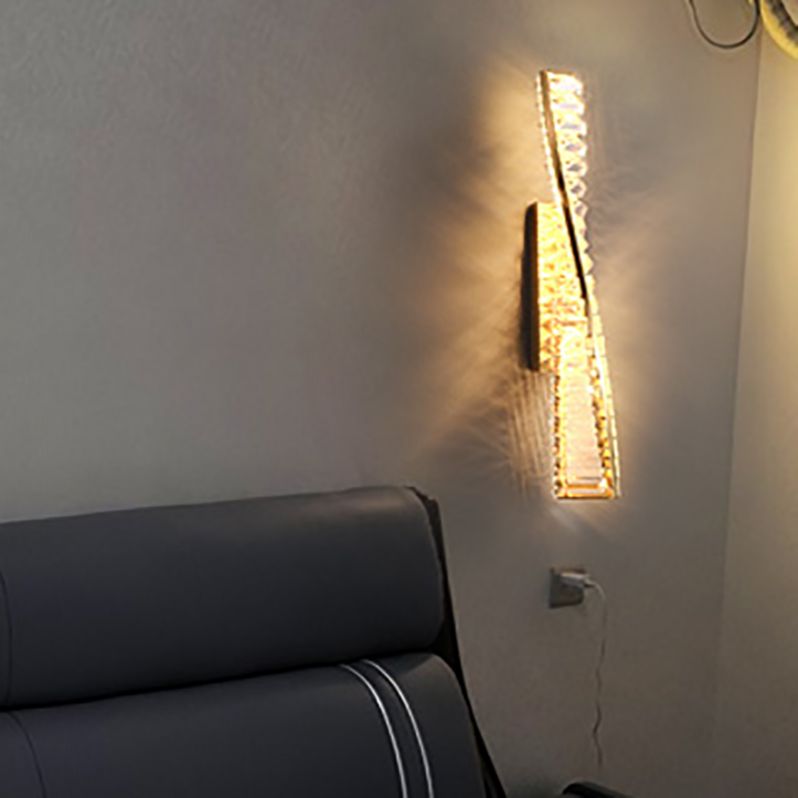 Modern Metal Wall Light Geometric Gold Wall Sconce with Crystal for Living Room