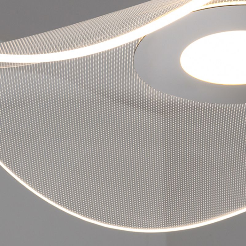 Metal Hanging Pendant Light Nordic Style LED Hanging Ceiling Light