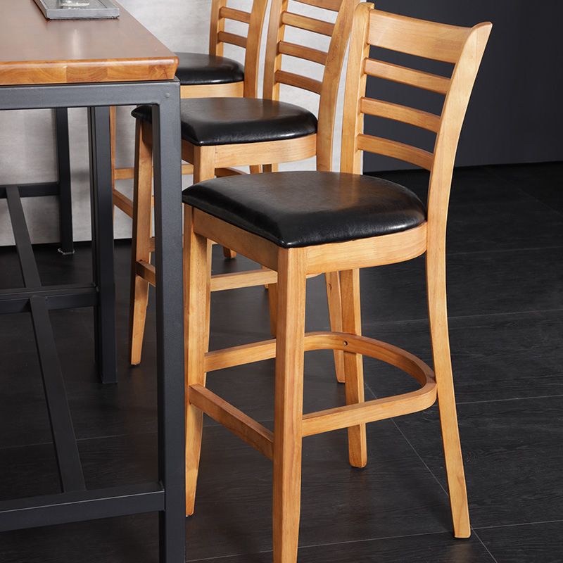 Modern Style Low Back Bar stool PU Leather Counter Bar Stool with Wooden Legs