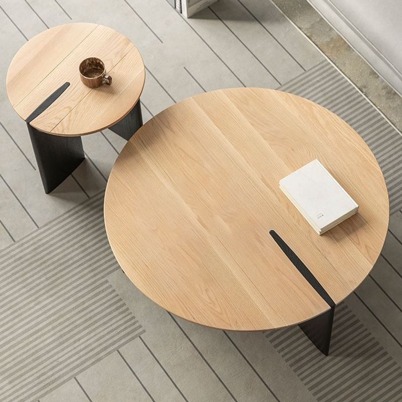 Contemporary Style Coffee Table Solid Wood Round Cocktail Table