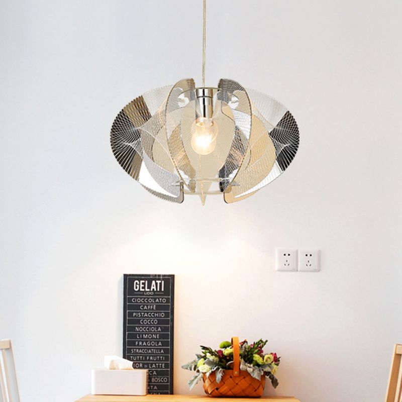 1 Bulb Restaurant Pendant Light Modern Chrome Hanging Lamp with Curve Acrylic Shade