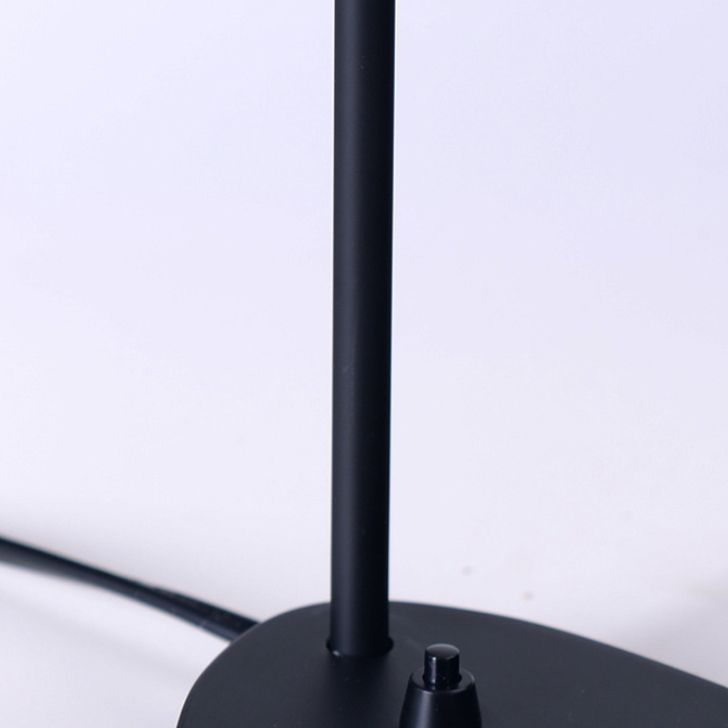 Geometric Shape Metal Table Lamp Modern Style 1 Light Table Lamp Fixtures