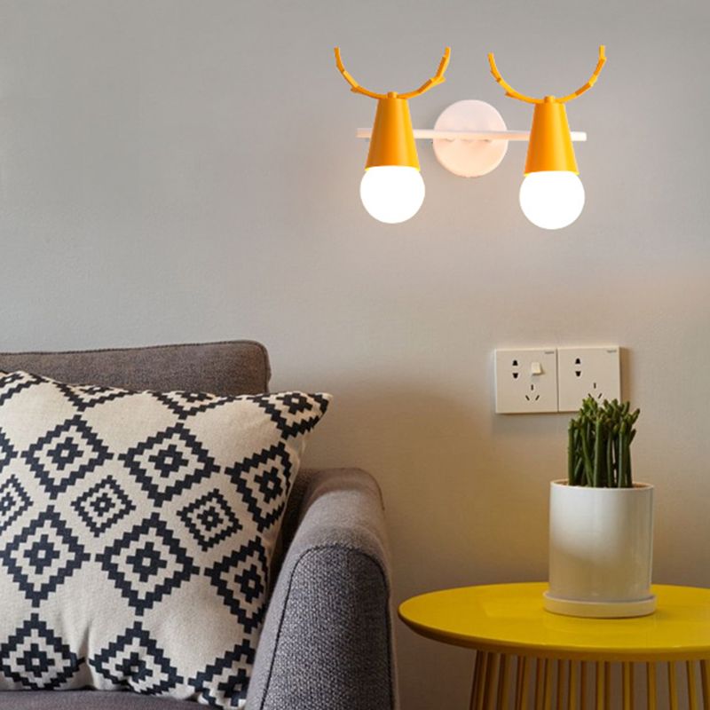 Modern Style Unique Shape Wall Sconce Metal Sconce Lighting for Living Room